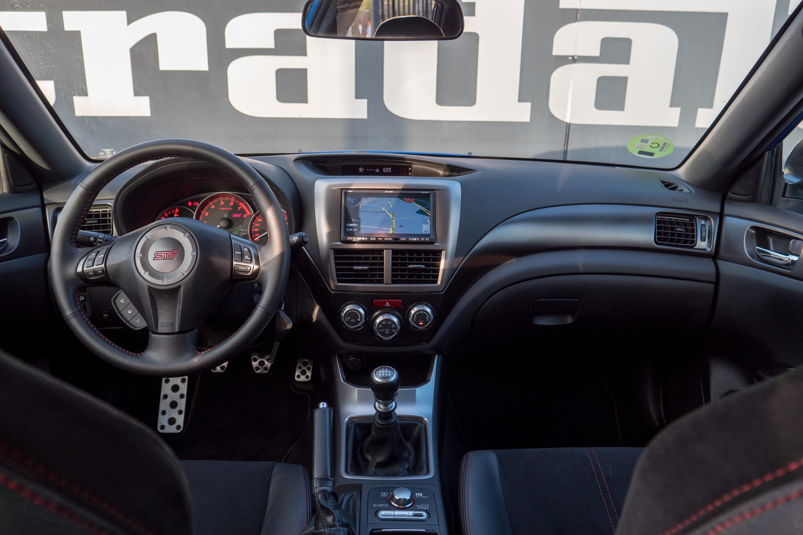 Subaru Impreza STI - imagen 24