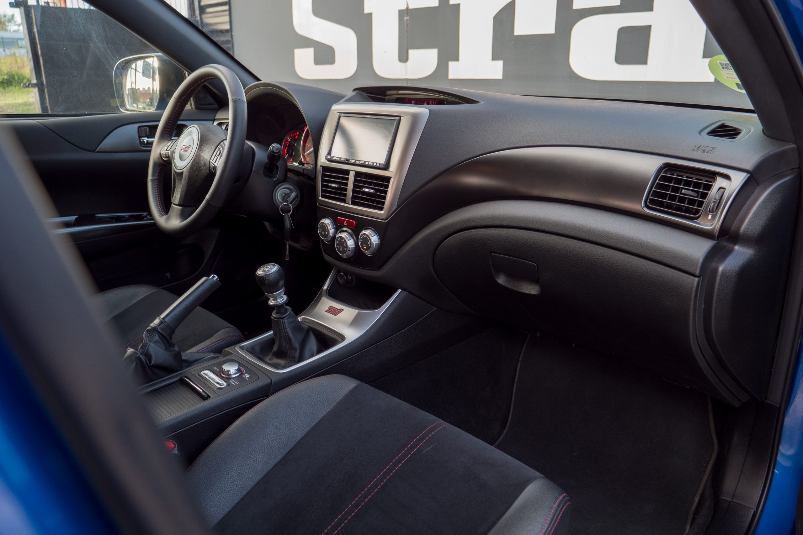 Subaru Impreza STI - imagen 30
