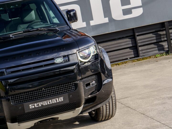 Land Rover Defender V8 - foto 8