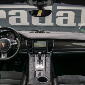 Porsche Panamera GTS - foto 23