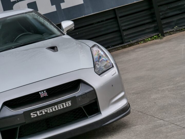 Nissan GTR - foto 8