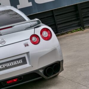 Nissan GTR - foto 20