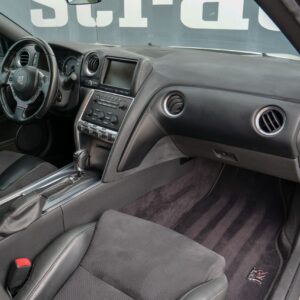 Nissan GTR - foto 26