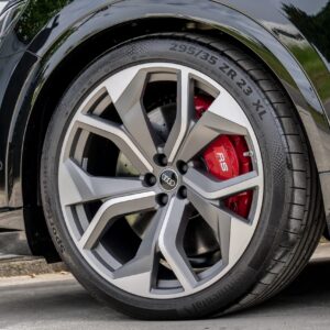 Audi RSQ8 - foto 39