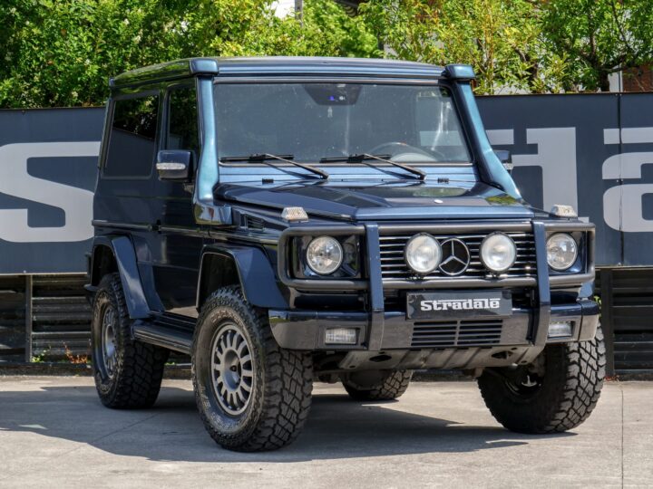 Mercedes G400
