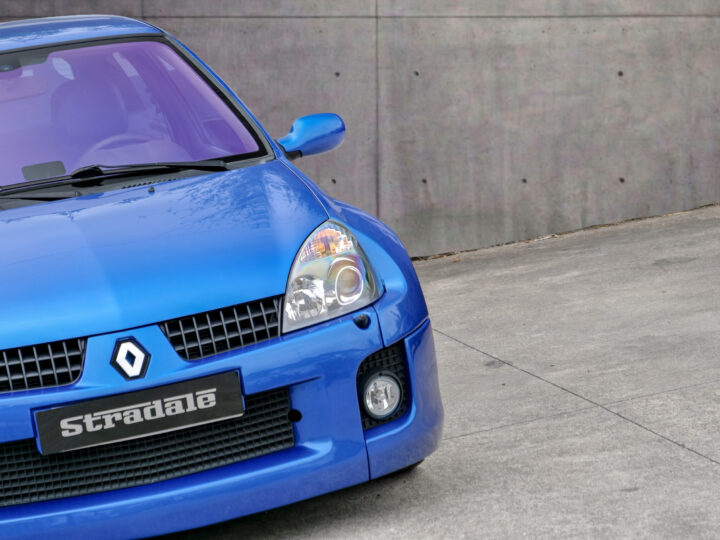 Renault Clio V6 Fase 2 - foto 6