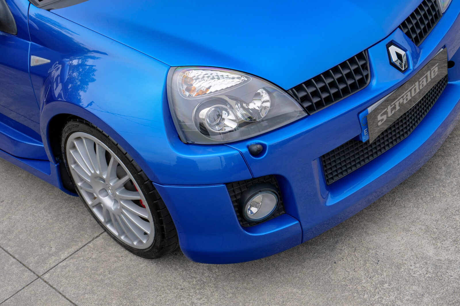 Renault Clio V6 Fase 2 - imagen 8