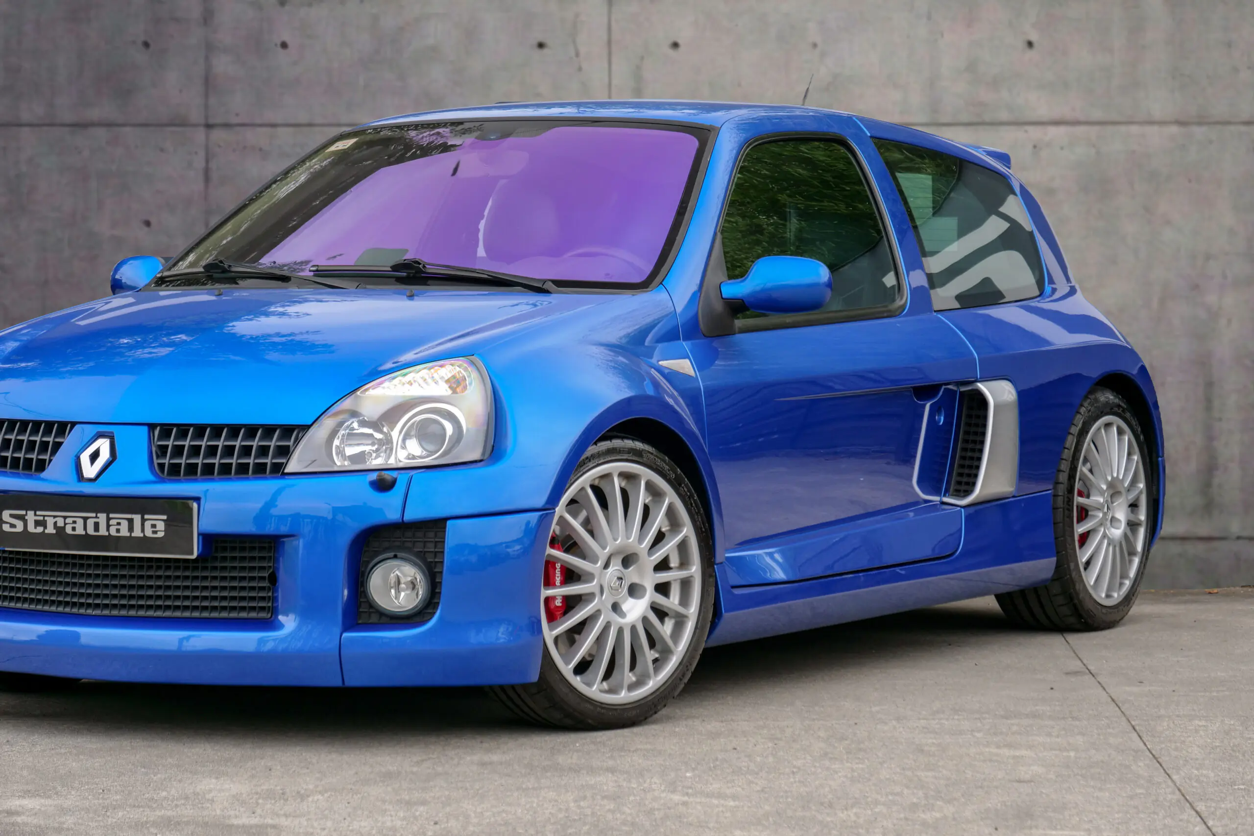 Renault Clio V6 Fase 2 - imagen 10