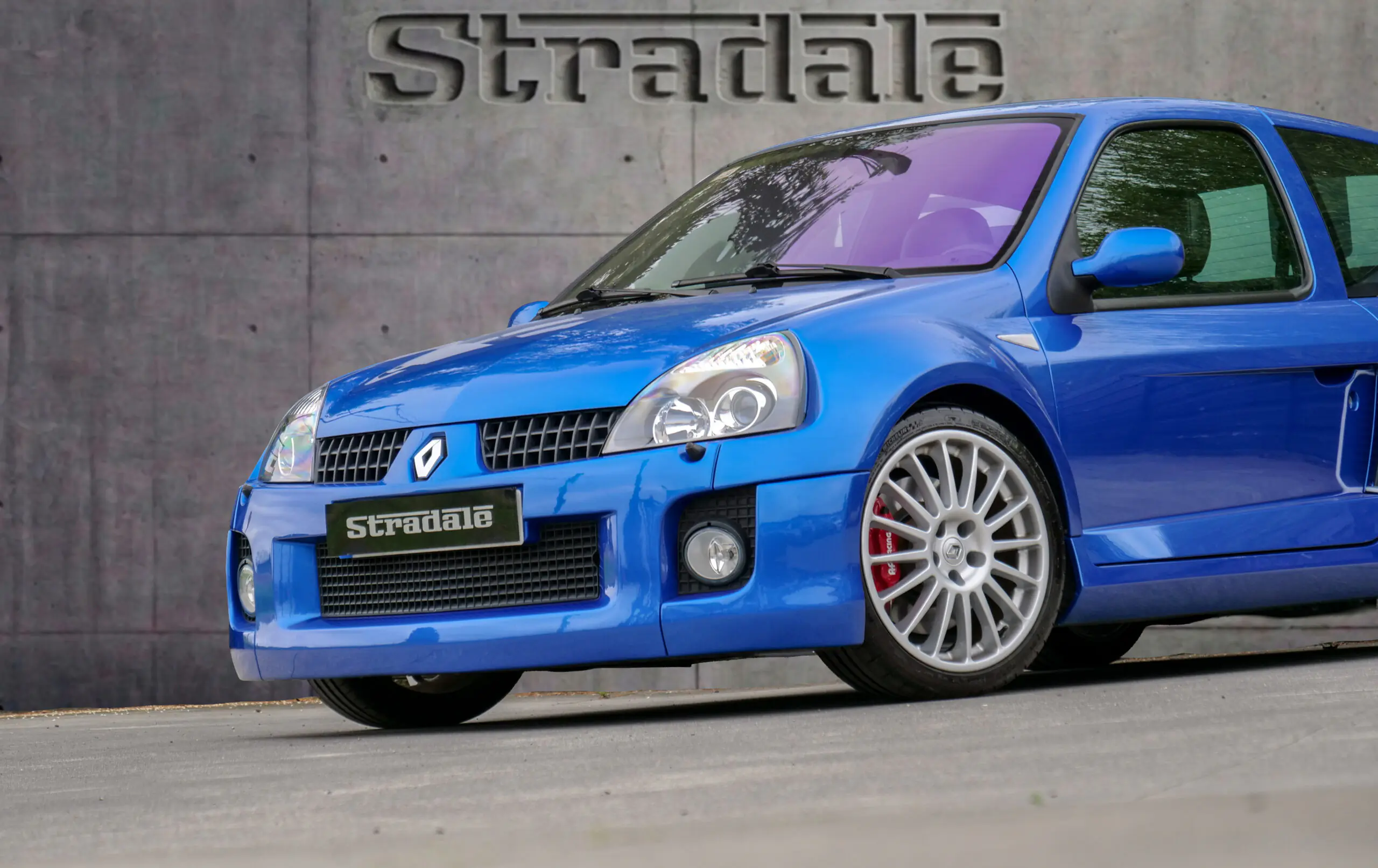 Renault Clio V6 Fase 2 - imagen 11