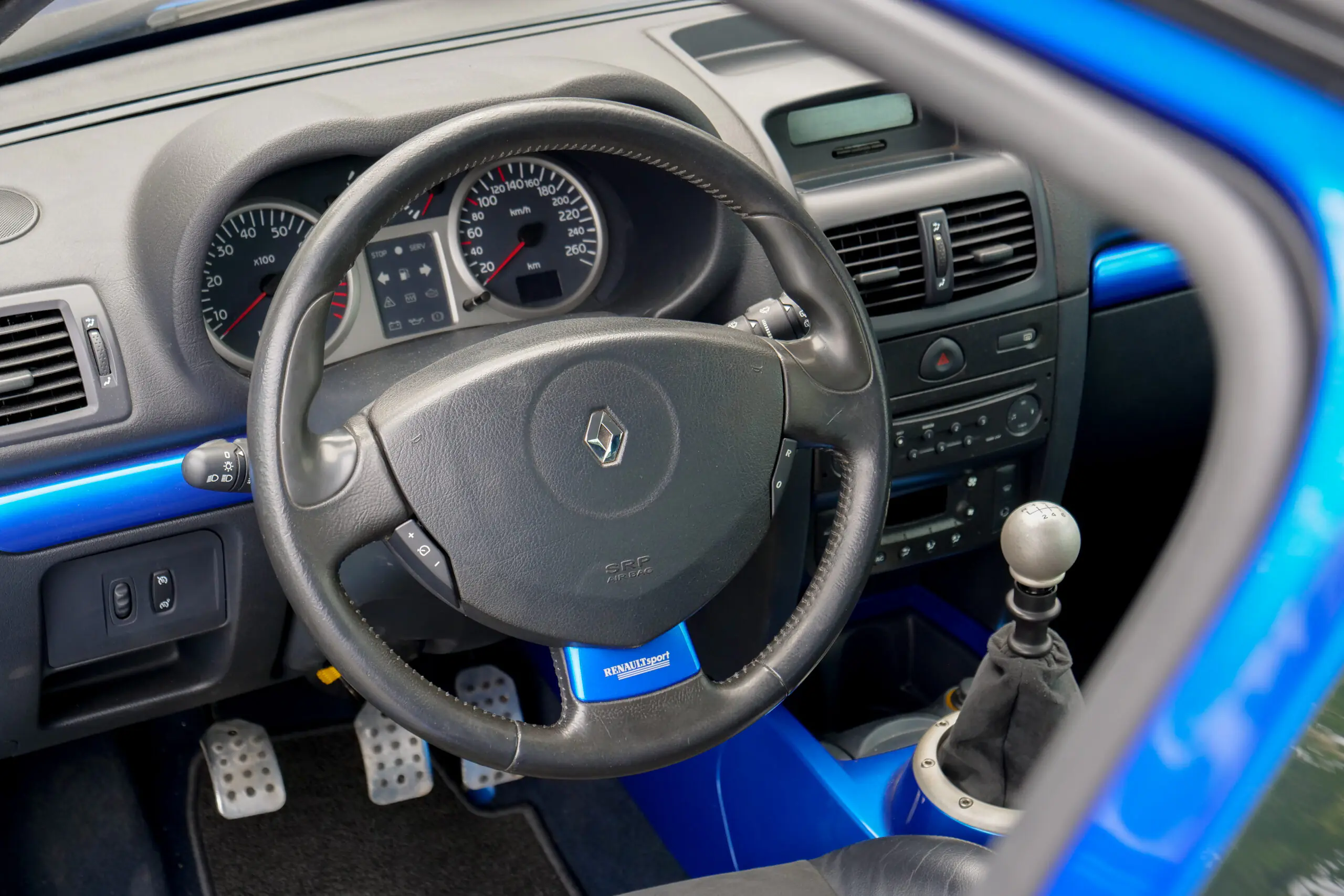 Renault Clio V6 Fase 2 - imagen 26
