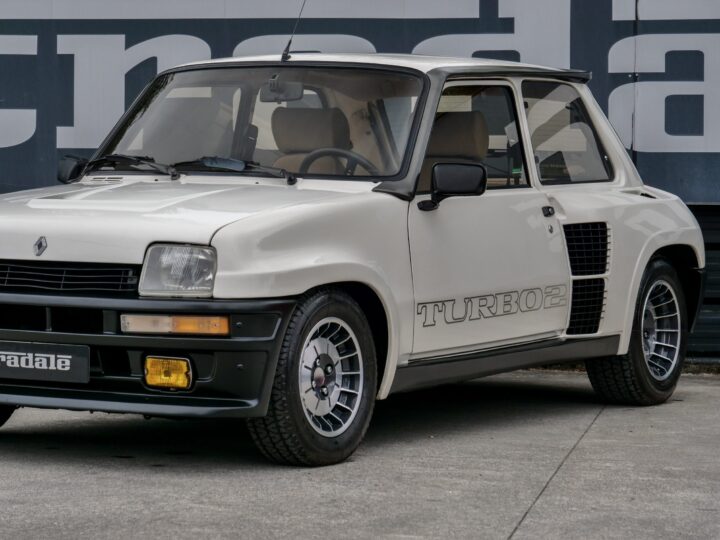 Renault 5 Turbo 2 - foto 4