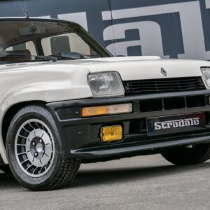 Renault 5 Turbo 2 - foto 19