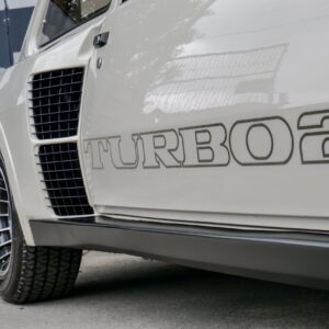 Renault 5 Turbo 2 - foto 22