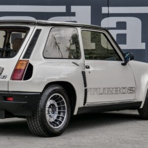 Renault 5 Turbo 2 - foto 26