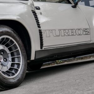 Renault 5 Turbo 2 - foto 29