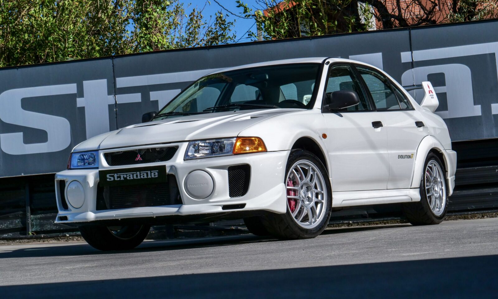 Mitsubishi EVO V RS - imagen 3