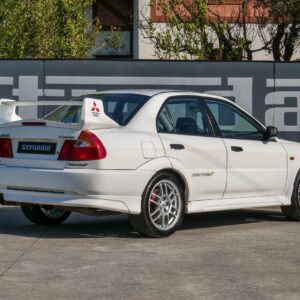 Mitsubishi EVO V RS - foto 19