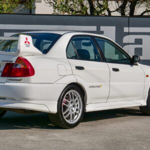 Mitsubishi EVO V RS - foto 21