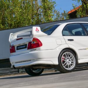 Mitsubishi EVO V RS - foto 22