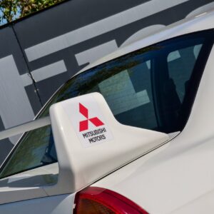 Mitsubishi EVO V RS - foto 26