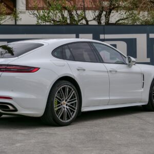 Porsche Panamera 4 - foto 16
