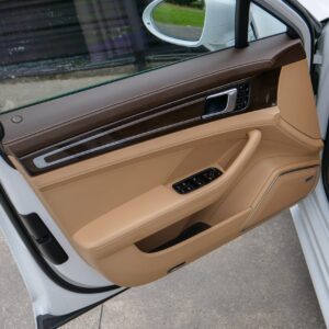 Porsche Panamera 4 - foto 27