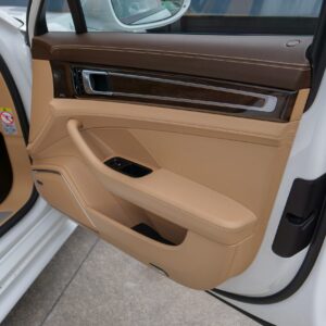 Porsche Panamera 4 - foto 31