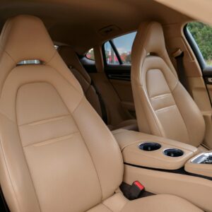 Porsche Panamera 4 - foto 33