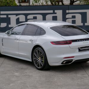 Porsche Panamera 4 - foto 38