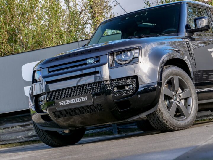 Land Rover Defender 90 3.0D - foto 5