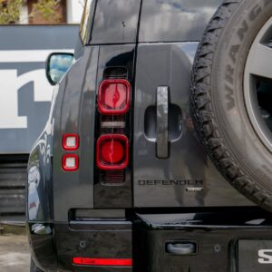 Land Rover Defender 90 3.0D - foto 24