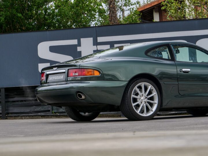 Aston Martin DB7 Vantage V12 - foto 5
