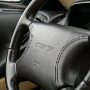Aston Martin DB7 Vantage V12 - foto 23