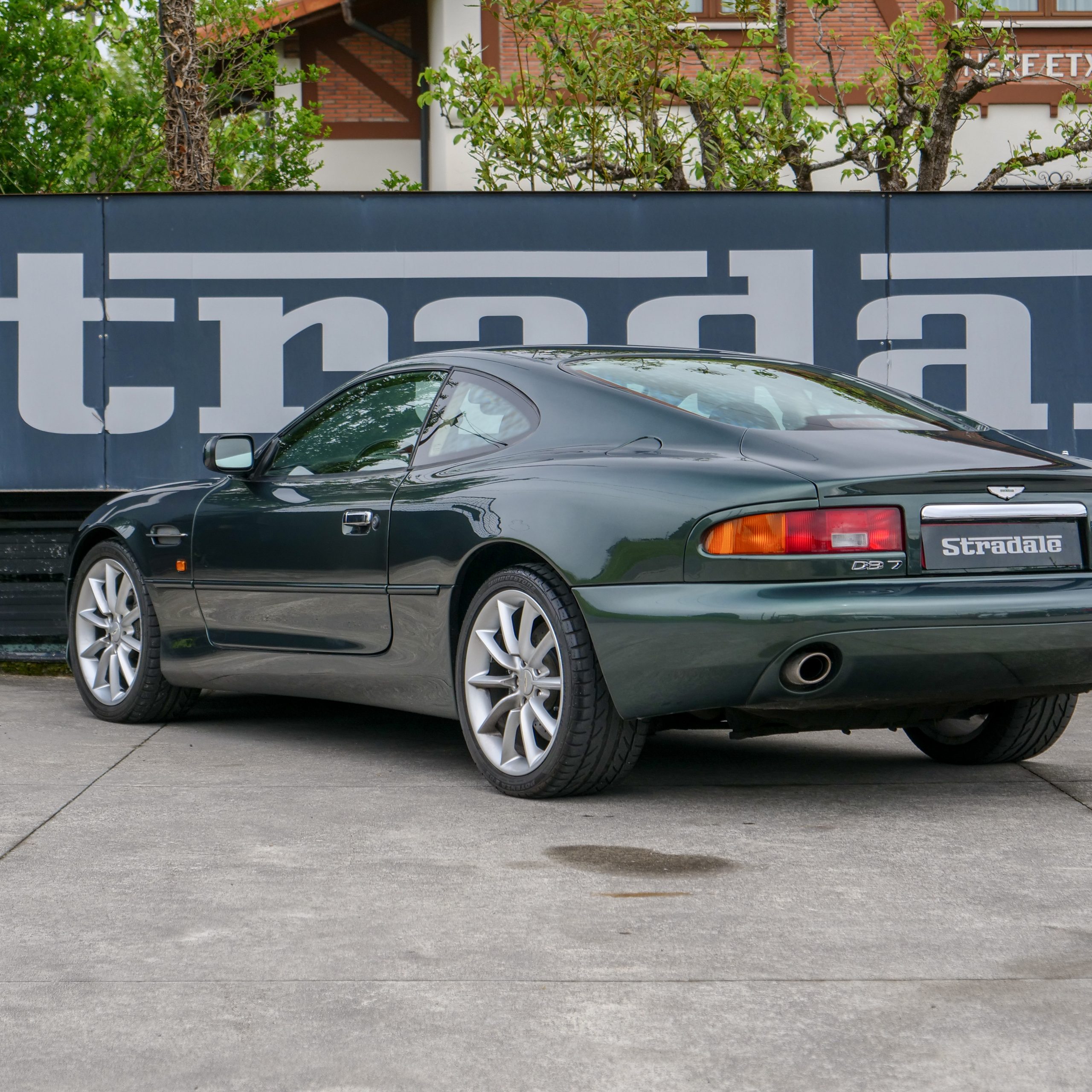 Aston Martin DB7 Vantage V12 - imagen 26