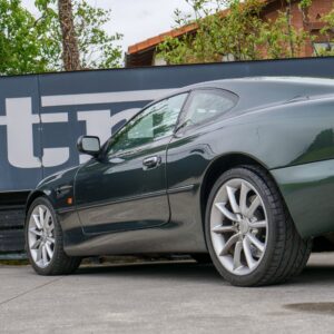 Aston Martin DB7 Vantage V12 - foto 30