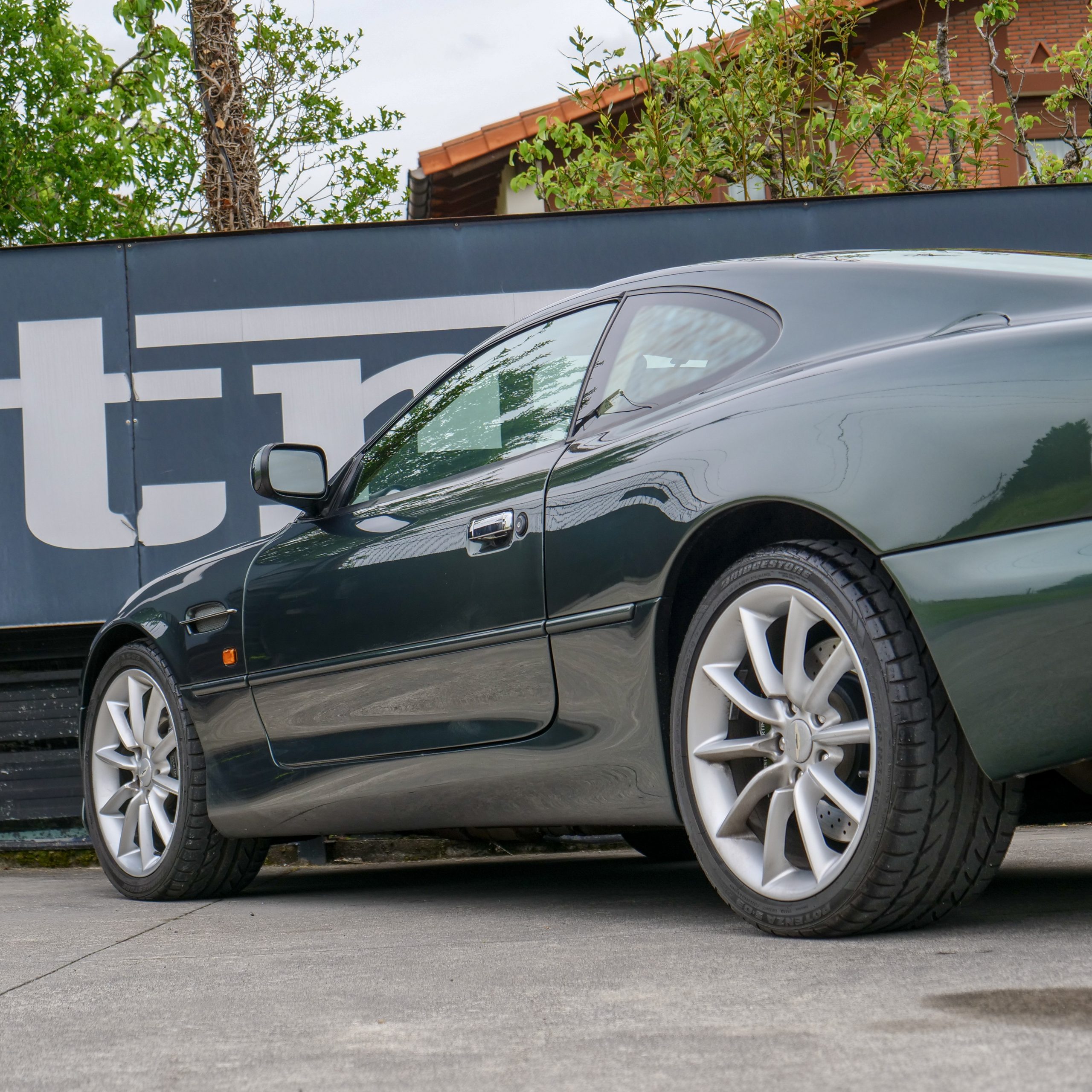 Aston Martin DB7 Vantage V12 - imagen 29