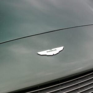 Aston Martin DB7 Vantage V12 - foto 39