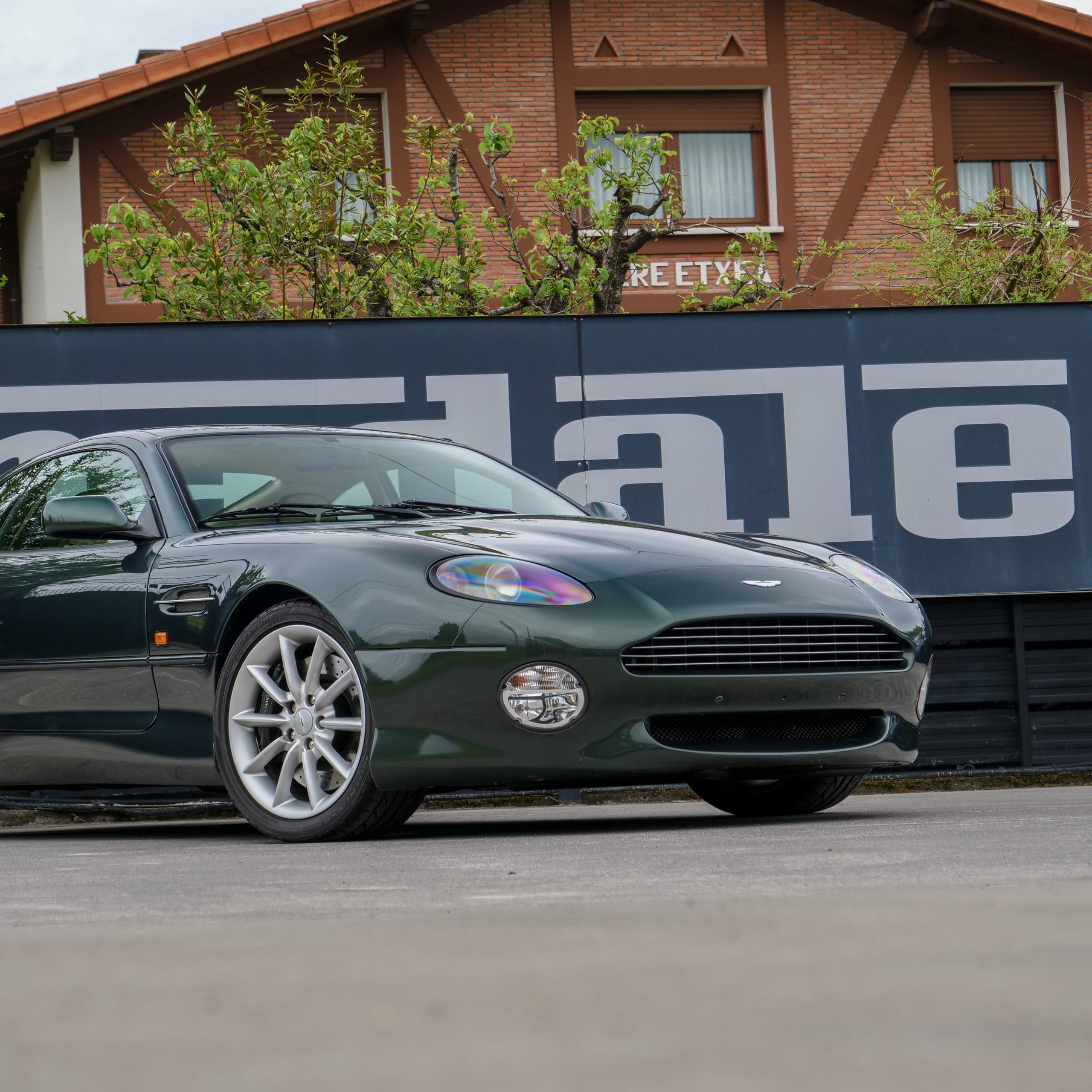 Aston Martin DB7 Vantage V12 - imagen 41