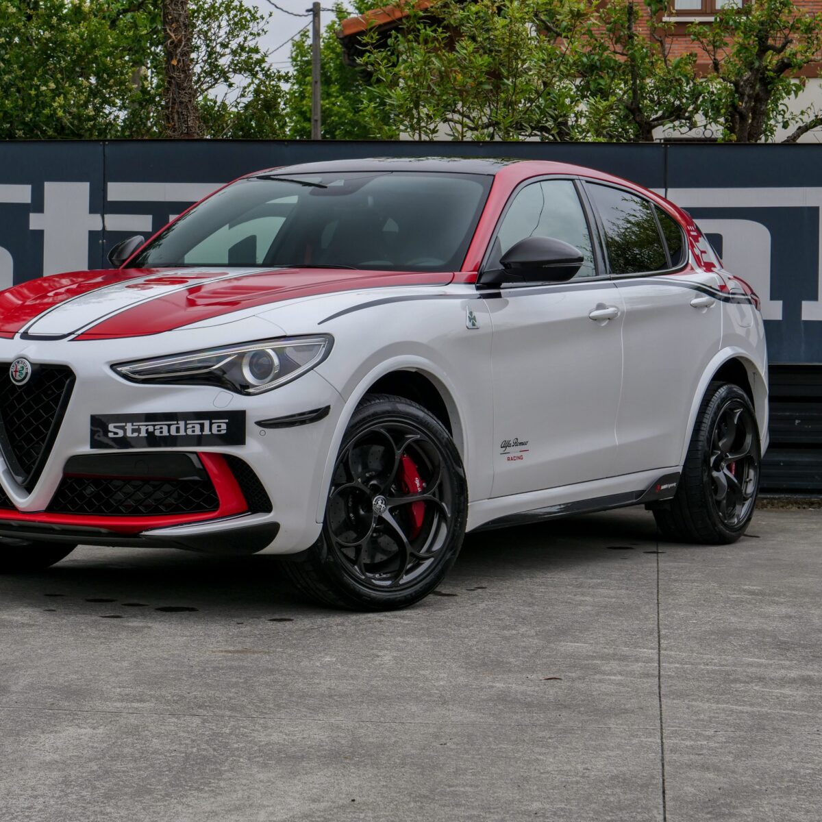 Alfa Romeo Stelvio Quadrifoglio » Racing Edition « - imagen 4