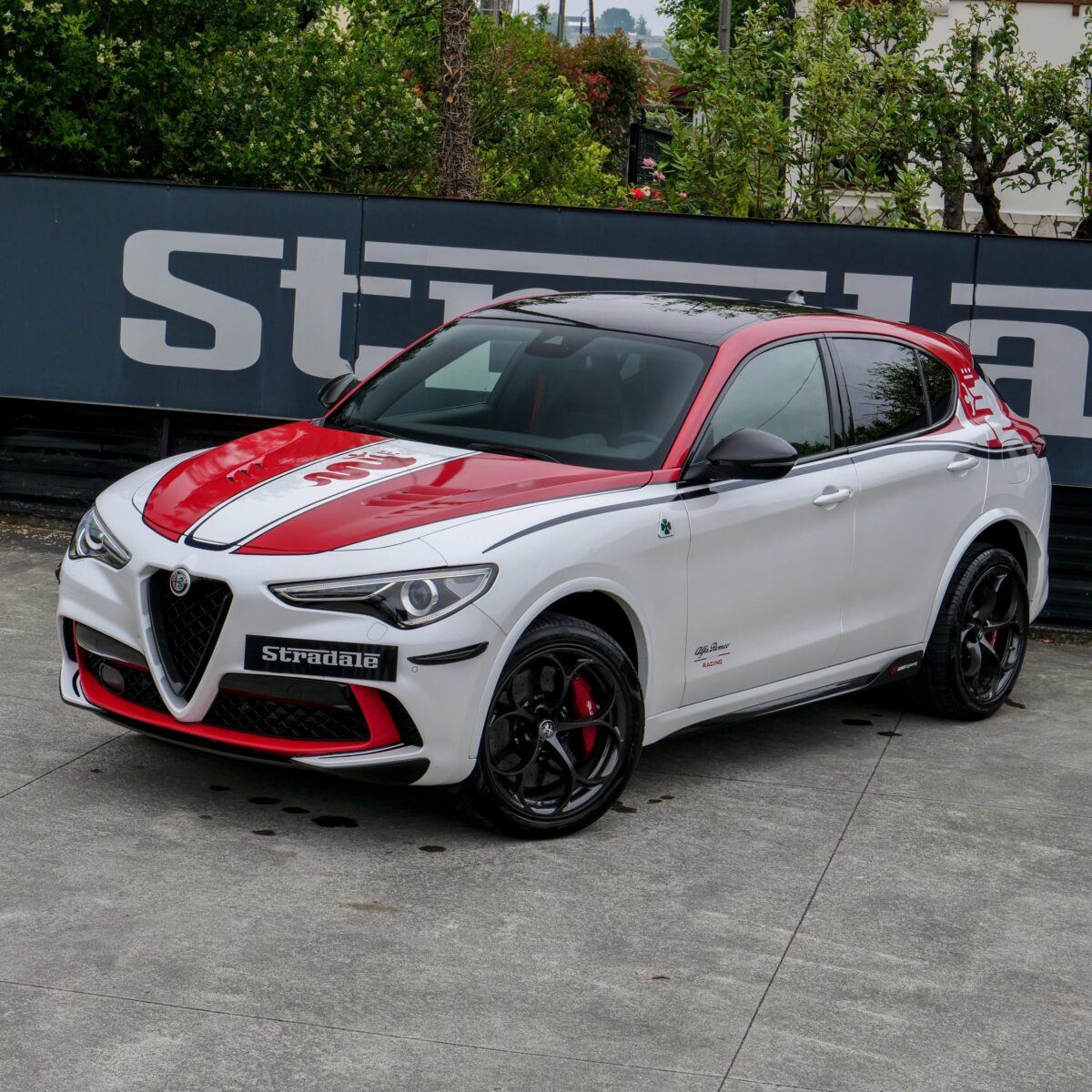 Alfa Romeo Stelvio Quadrifoglio » Racing Edition « - imagen 6