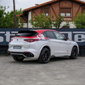 Alfa Romeo Stelvio Quadrifoglio » Racing Edition « - foto 28