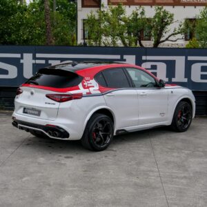Alfa Romeo Stelvio Quadrifoglio » Racing Edition « - foto 32