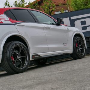 Alfa Romeo Stelvio Quadrifoglio » Racing Edition « - foto 33