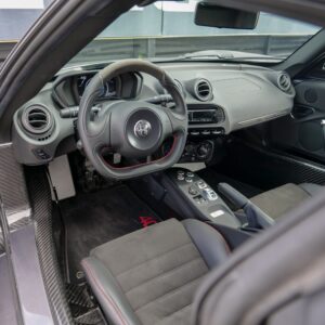Alfa Romeo 4C Competizione - foto 23