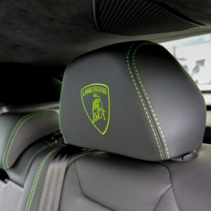 Lamborghini Urus - foto 33