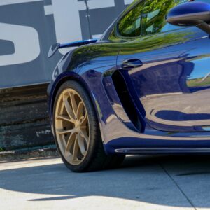 Porsche Cayman GT4 - foto 15