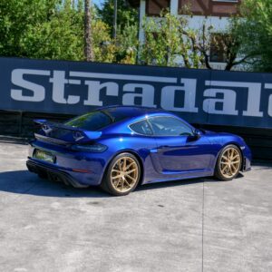 Porsche Cayman GT4 - foto 21