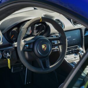 Porsche Cayman GT4 - foto 27