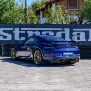 Porsche Cayman GT4 - foto 34