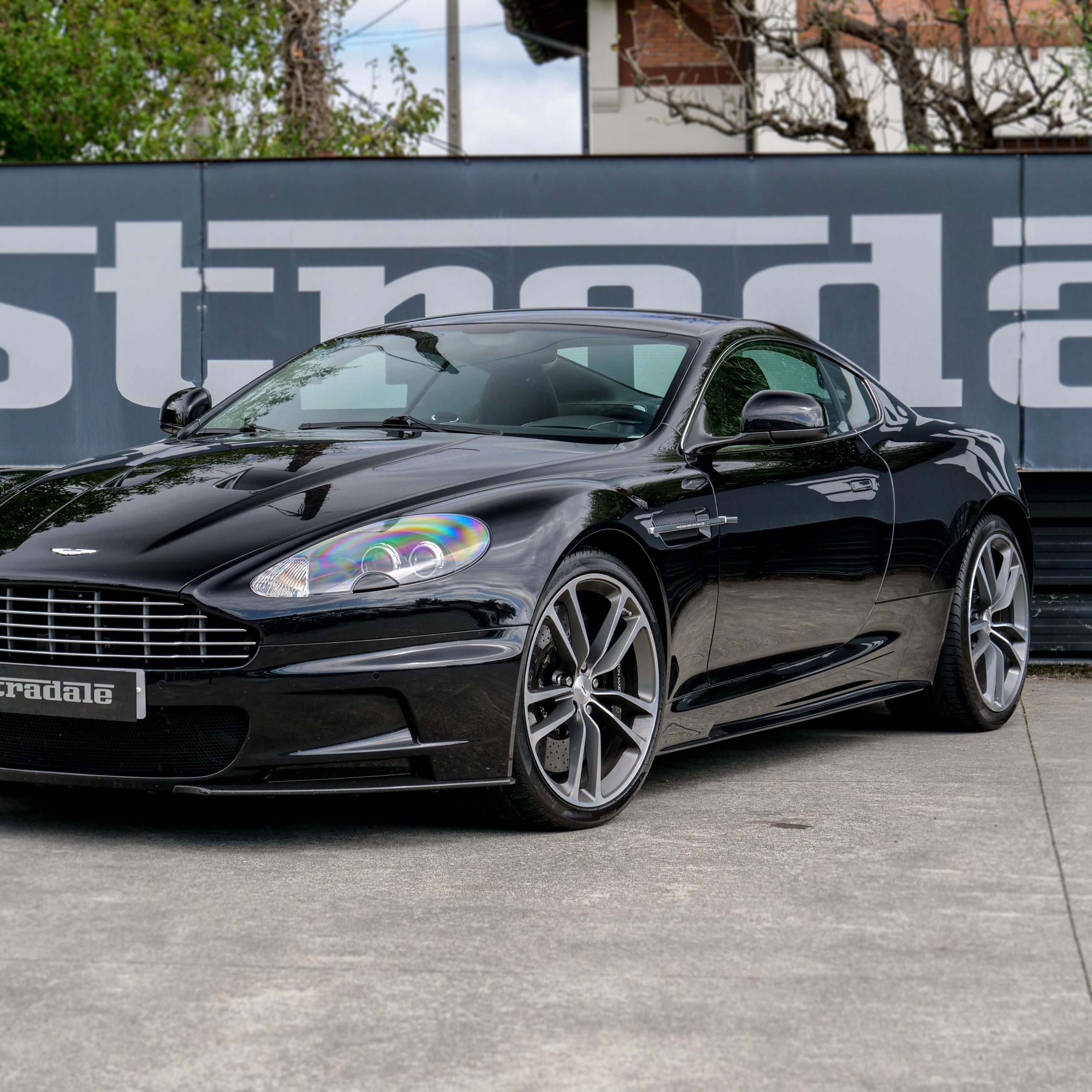 Aston Martin DBS - imagen 3
